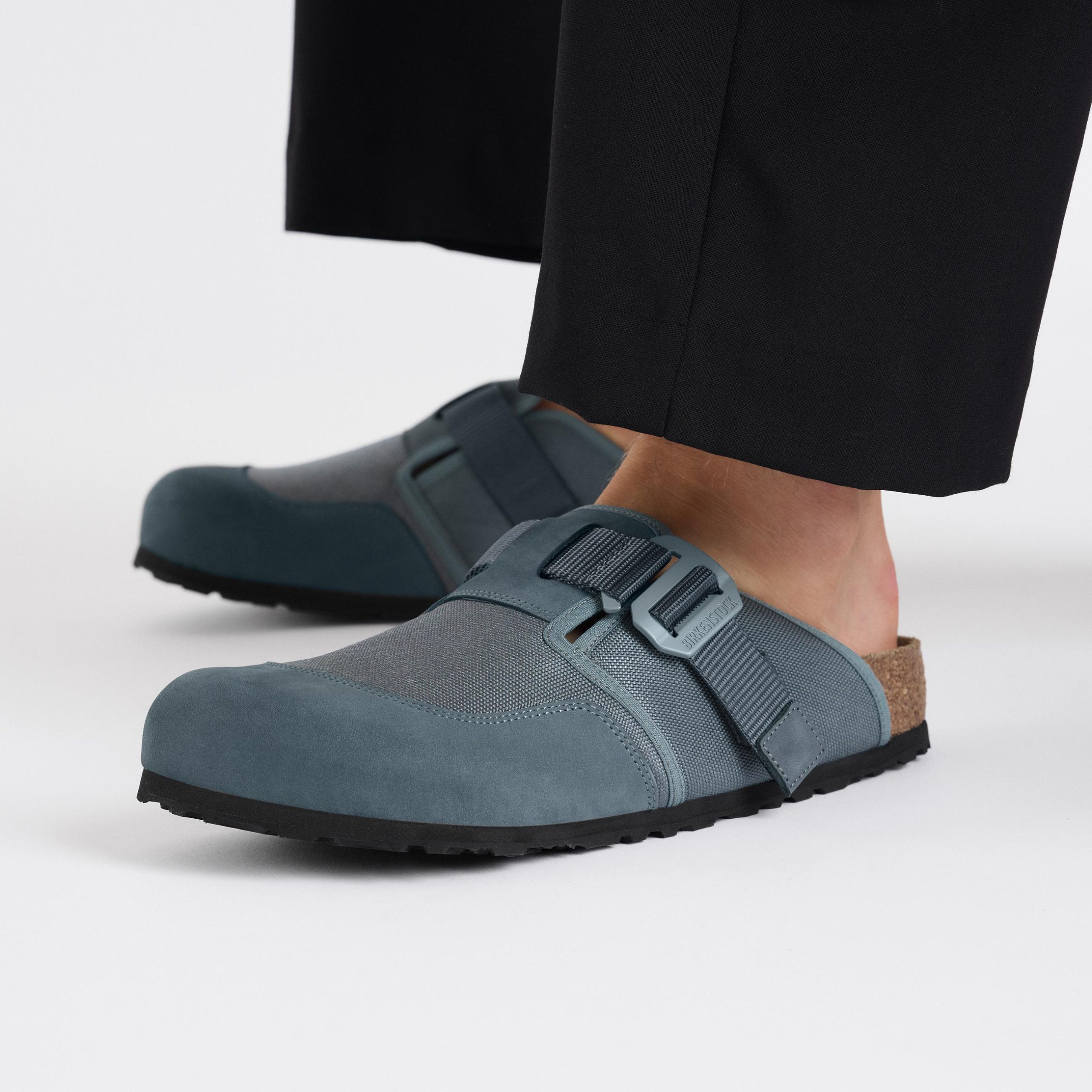 Boston Nova Basalt Grey Textile/Nubuck Leather - Image 4