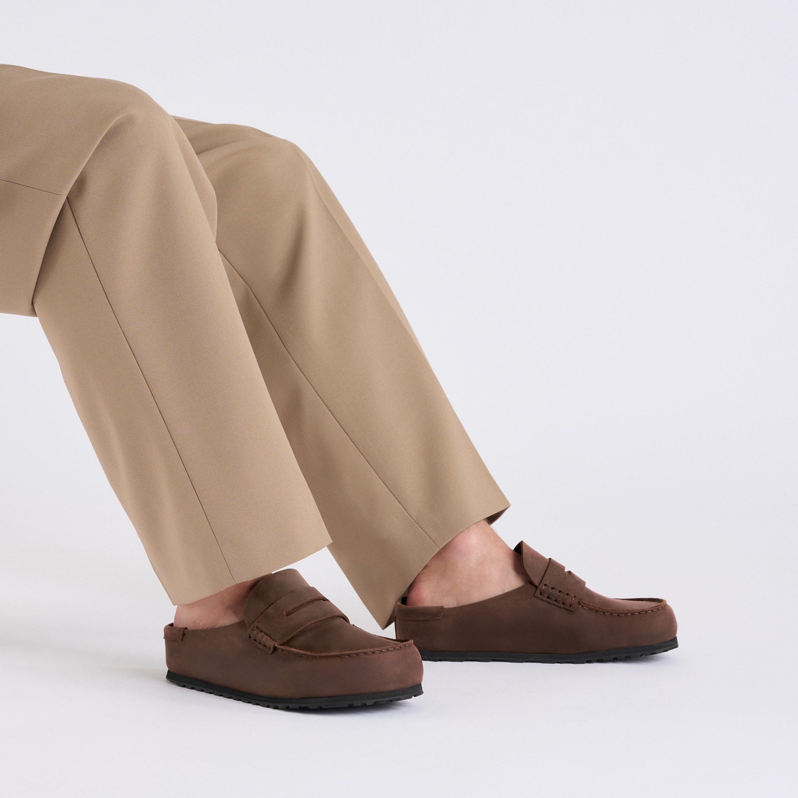 Naples Wrapped Habana Oiled Leather - Image 5